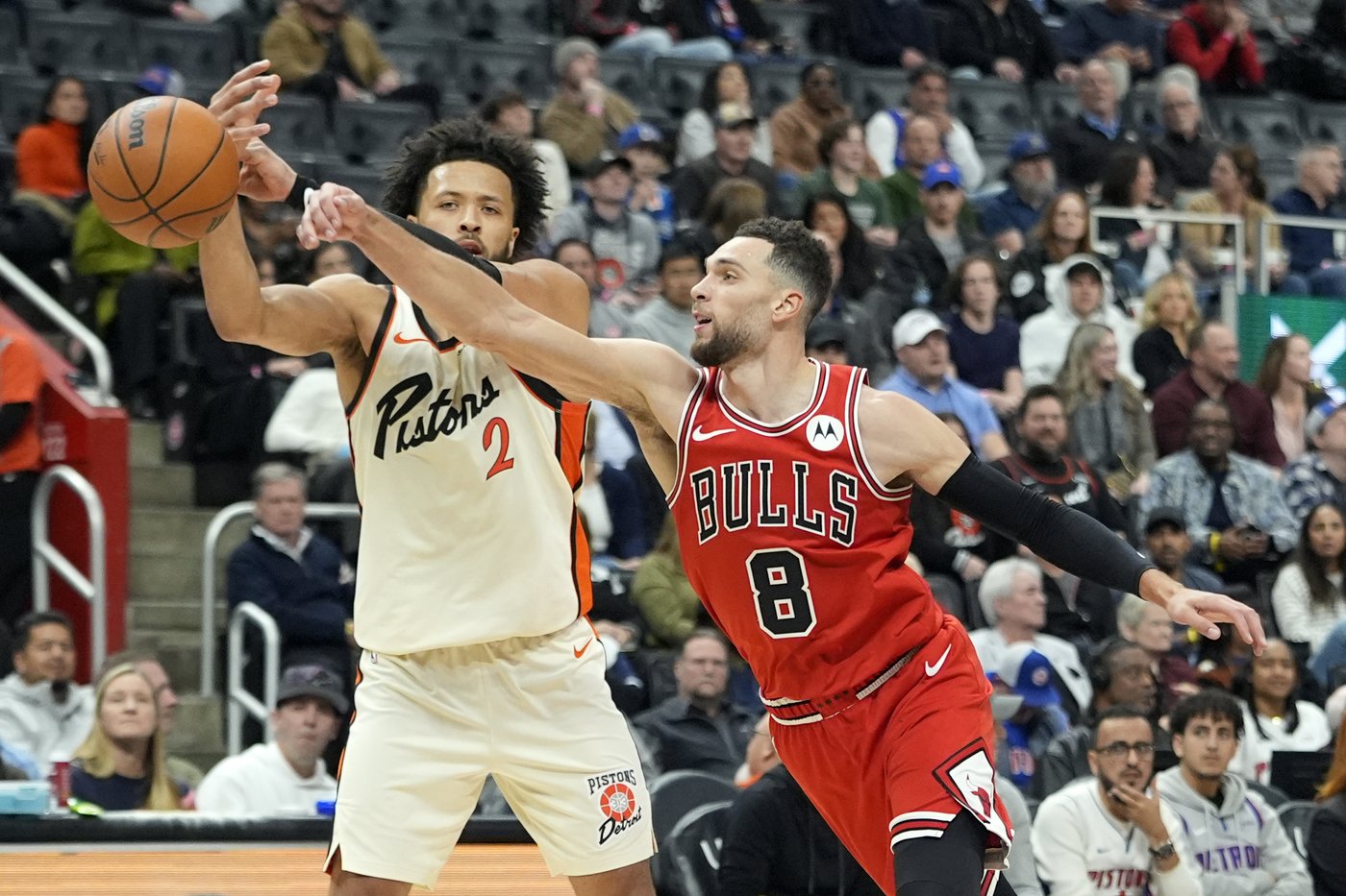 Zach LaVine's 16 fourth-quarter points lead Bulls past Pistons 122-112 | iNFOnews.ca