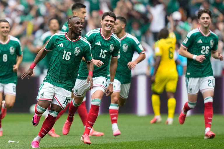 Mexico coach Javier Aguirre’s youth gamble sparks a victory in the World Cup's opening match | iNFOnews.ca