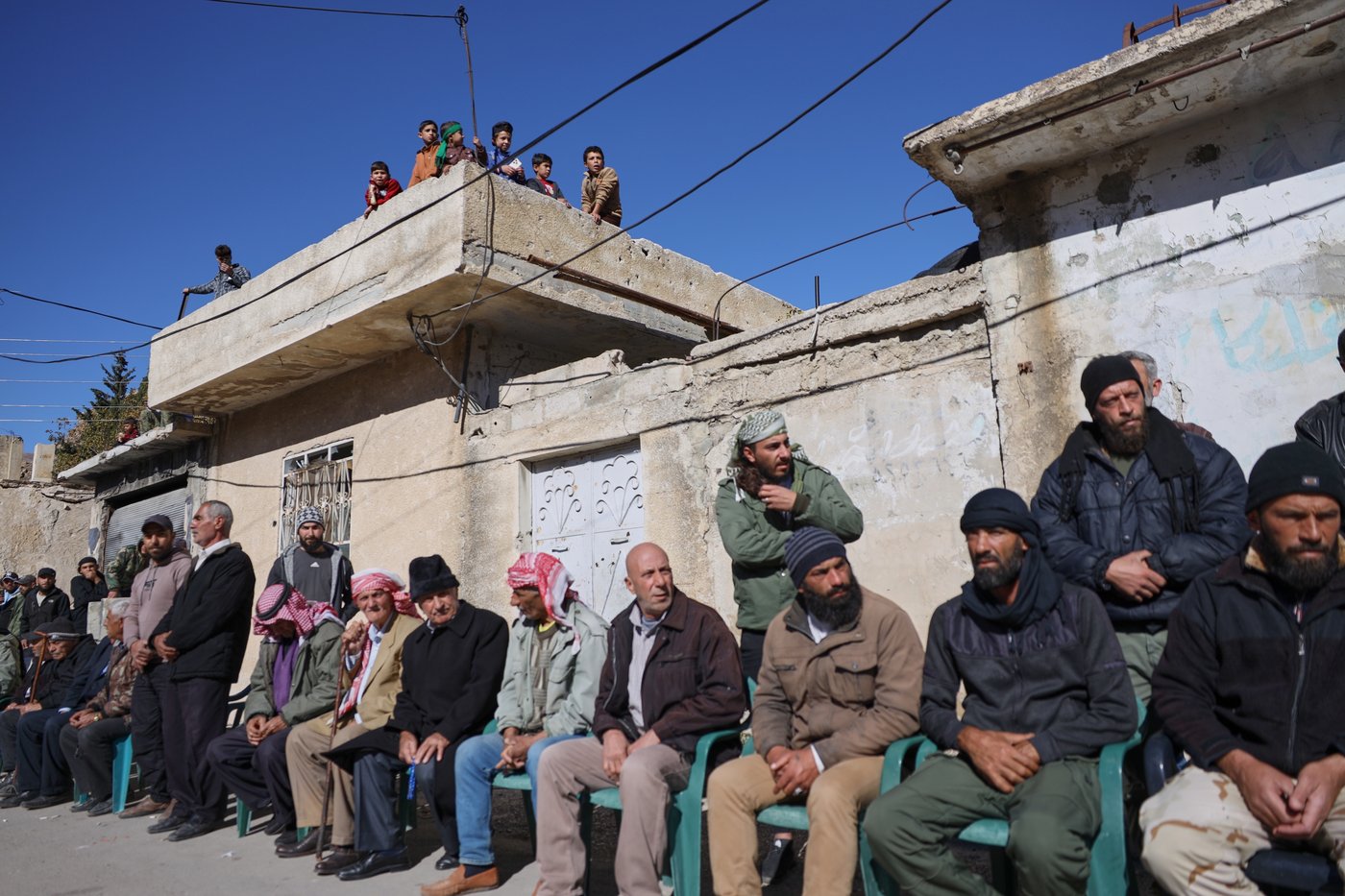 Israeli military expansion in Syria raises tensions as they carve out a buffer zone | iNFOnews.ca Israeli military expansion in Syria raises tensions as they carve out a buffer zone | iNFOnews.ca