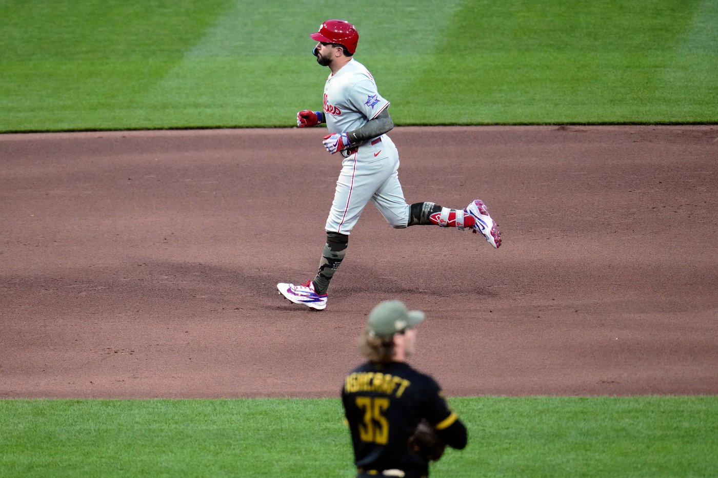 Kyle Schwarber is on a heater. So are the Phillies. It's not a coincidence | iNFOnews.ca Kyle Schwarber is on a heater. So are the Phillies. It's not a coincidence | iNFOnews.ca