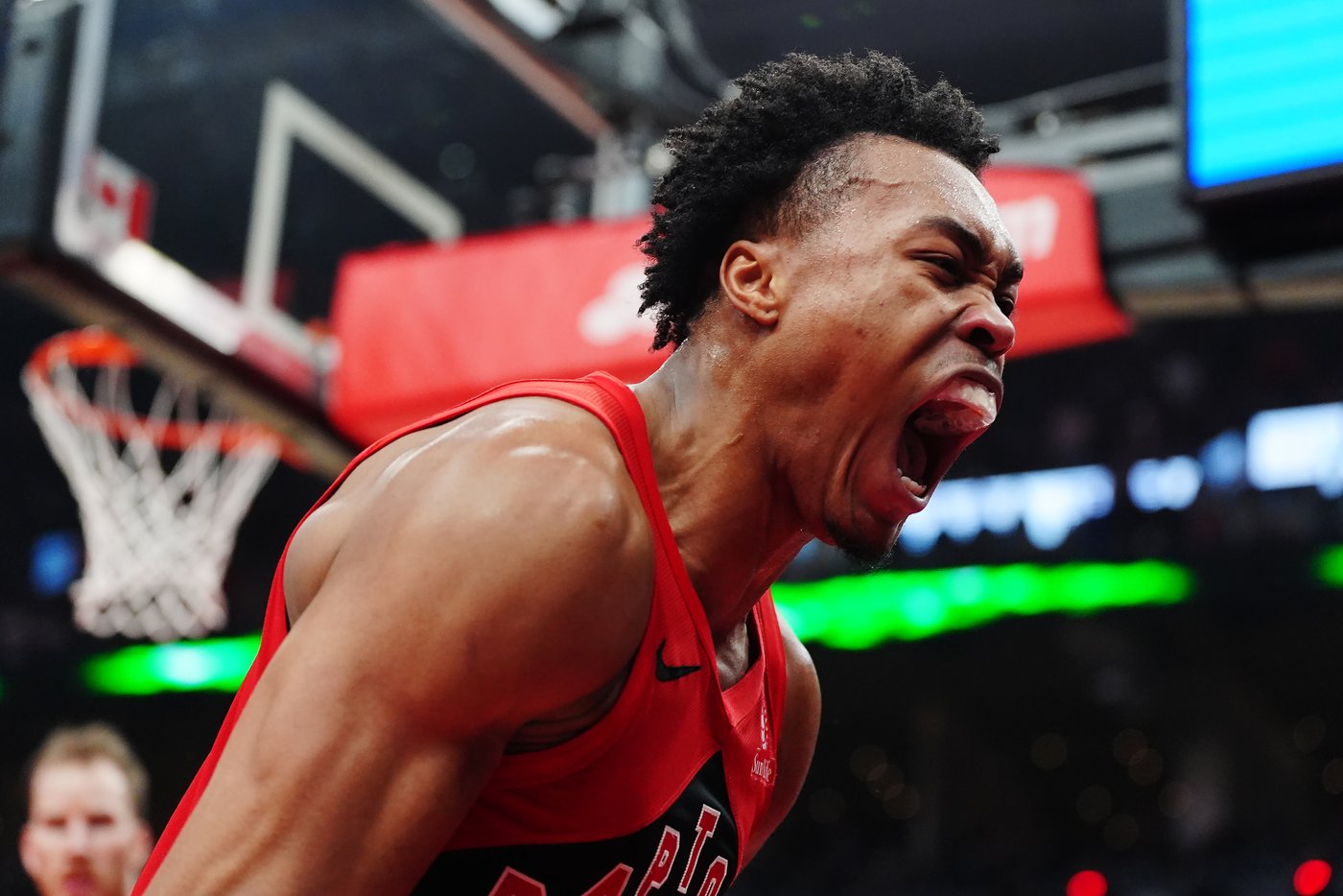 Barrett sinks game-winning overtime three as Raptors stun Cavaliers to force Game 7 | iNFOnews.ca