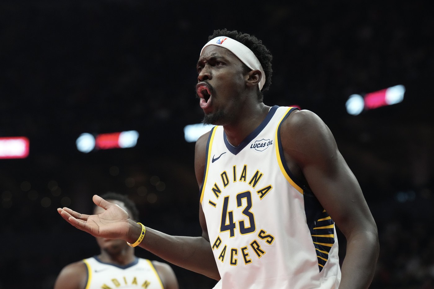 Ingram's last-second shot keeps Raptors' streak alive with 97-95 win over Pacers | iNFOnews.ca Ingram's last-second shot keeps Raptors' streak alive with 97-95 win over Pacers | iNFOnews.ca