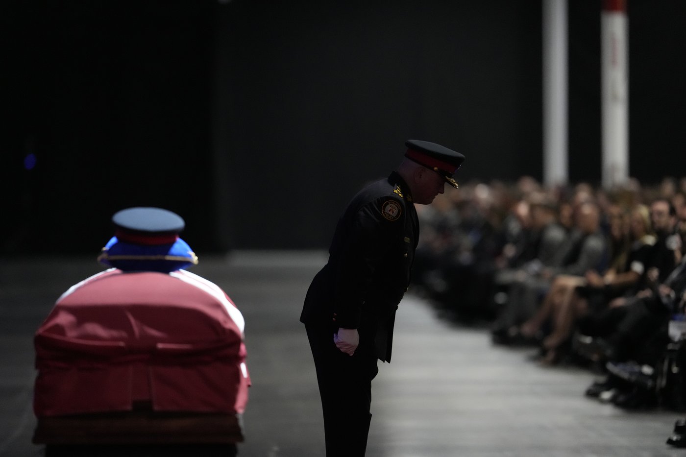 Toronto officer killed during police raid was 'loved by everyone,' mourners told | iNFOnews.ca