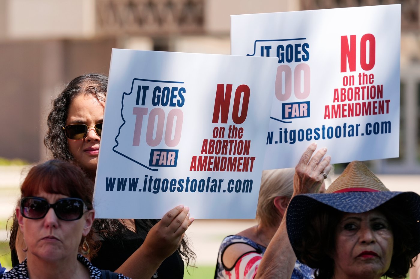 Judge strikes down old Arizona abortion restrictions that clash with voter-backed guarantees | iNFOnews.ca