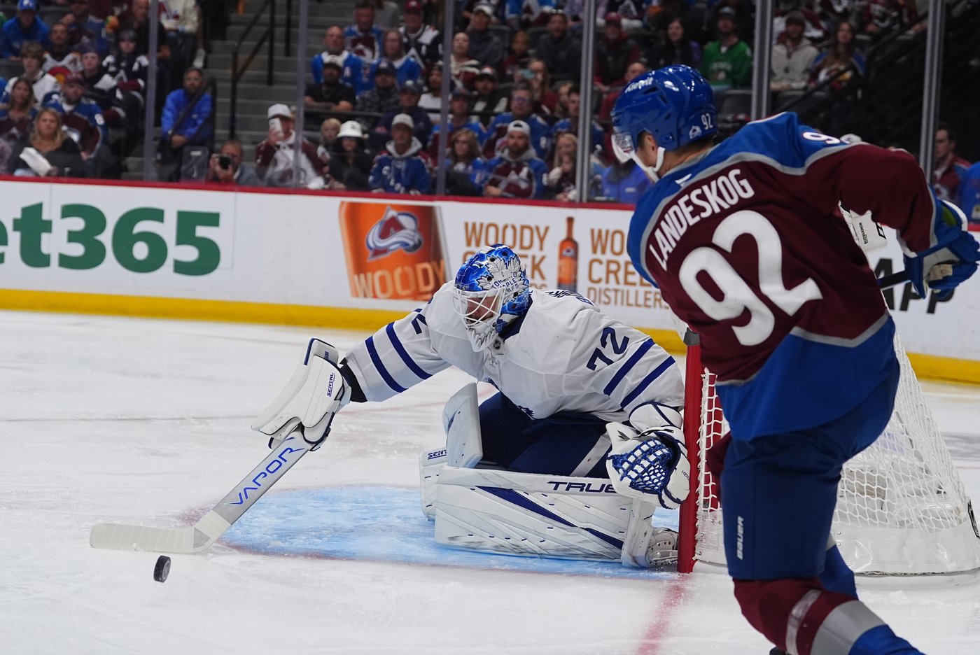 Nylander ties a career high with 5 points, Maple Leafs beat Avs 6-3 | iNFOnews.ca Nylander ties a career high with 5 points, Maple Leafs beat Avs 6-3 | iNFOnews.ca