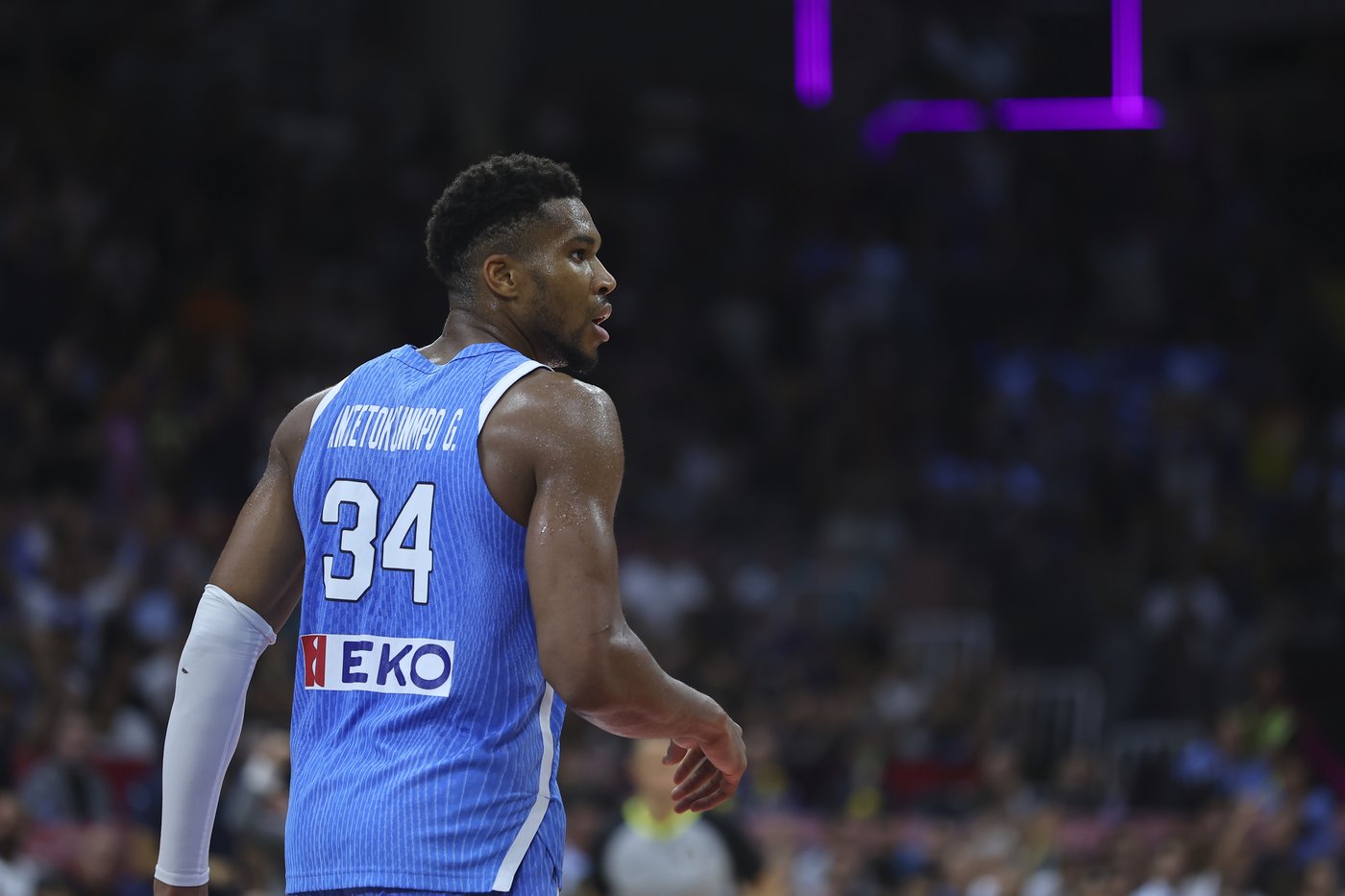 Giannis helps Greece eliminate defending champion Spain at EuroBasket | iNFOnews.ca Giannis helps Greece eliminate defending champion Spain at EuroBasket | iNFOnews.ca