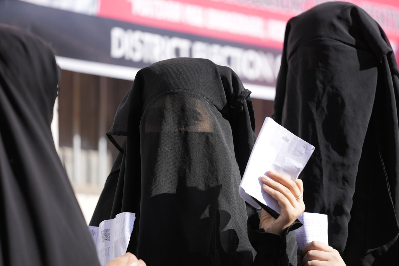 Brisk voting for local government in Indian-controlled Kashmir for first time after losing autonomy | iNFOnews.ca