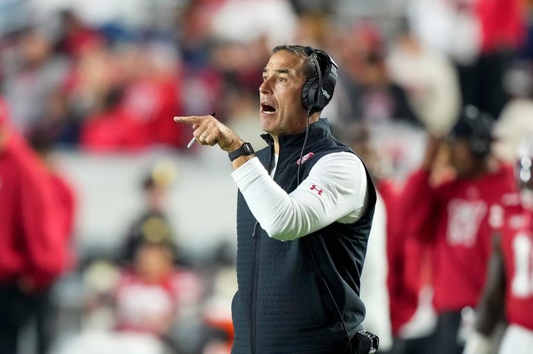 Wisconsin's Fickell says delay in eligibility ruling for CB Nyzier Fourqurean is 'unacceptable' | iNFOnews.ca