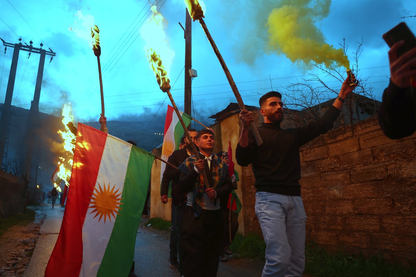 Syrian Kurds return home to celebrate Nowruz for the first time since exile | iNFOnews.ca