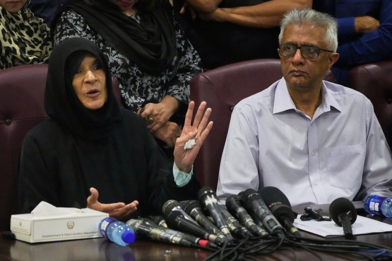 Imran Khan’s family and party say Pakistan violated court order by taking him to government hospital | iNFOnews.ca
