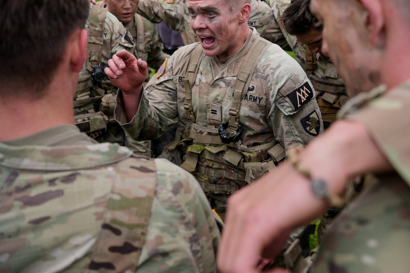 West Point military competition tests future soldiers, in photos | iNFOnews.ca