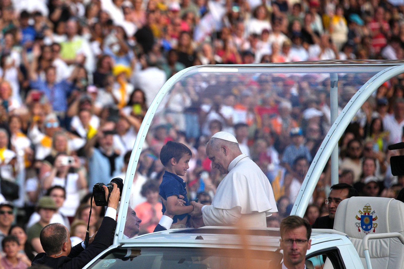 Pope honors Barcelona sacred monuments on death centenary of Sagrada Familia designer Gaudí | iNFOnews.ca