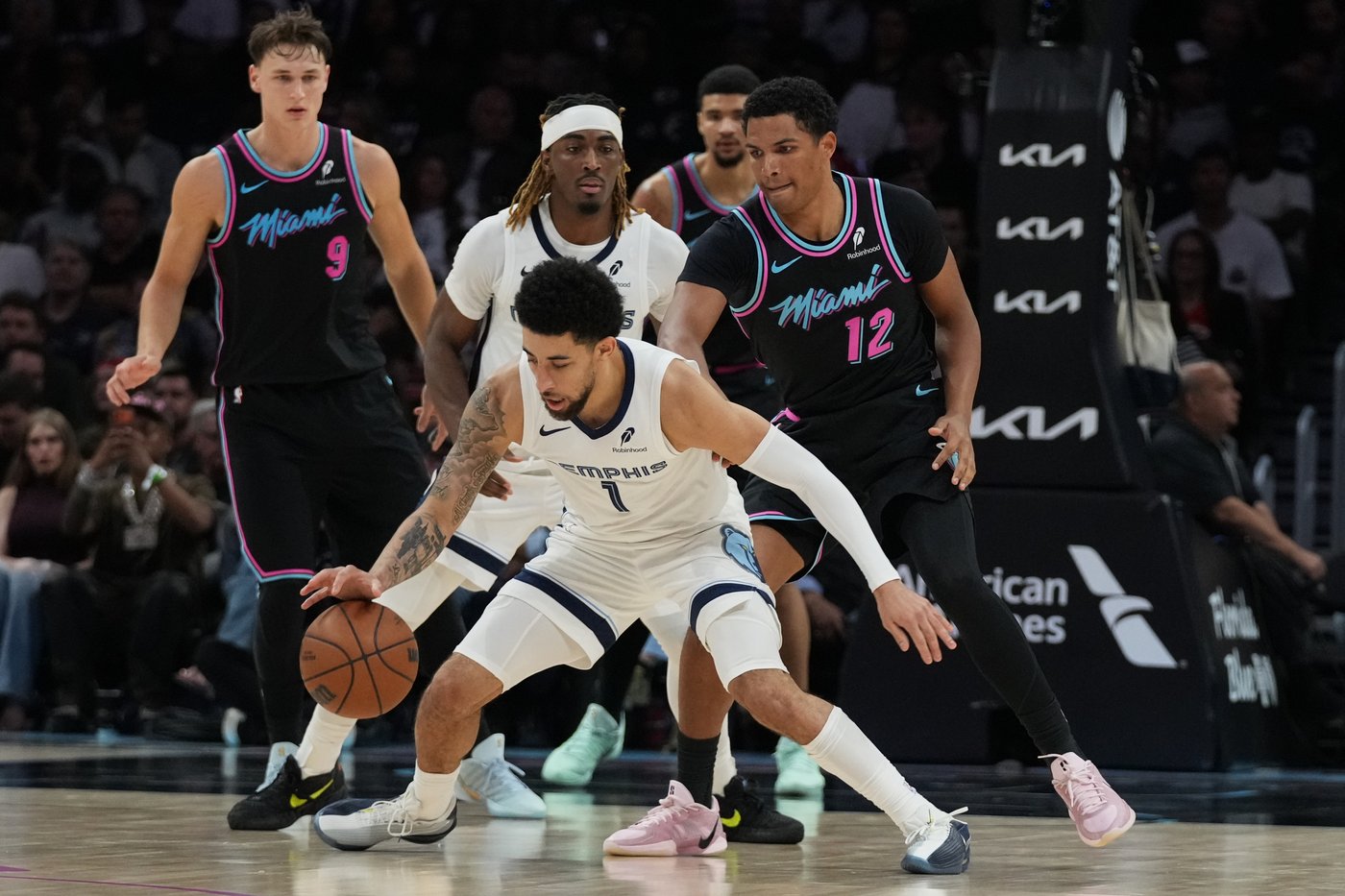 NBA fines Scotty Pippen Jr. and Myron Gardner $35,000 each for scuffle at Grizzlies-Heat game | iNFOnews.ca