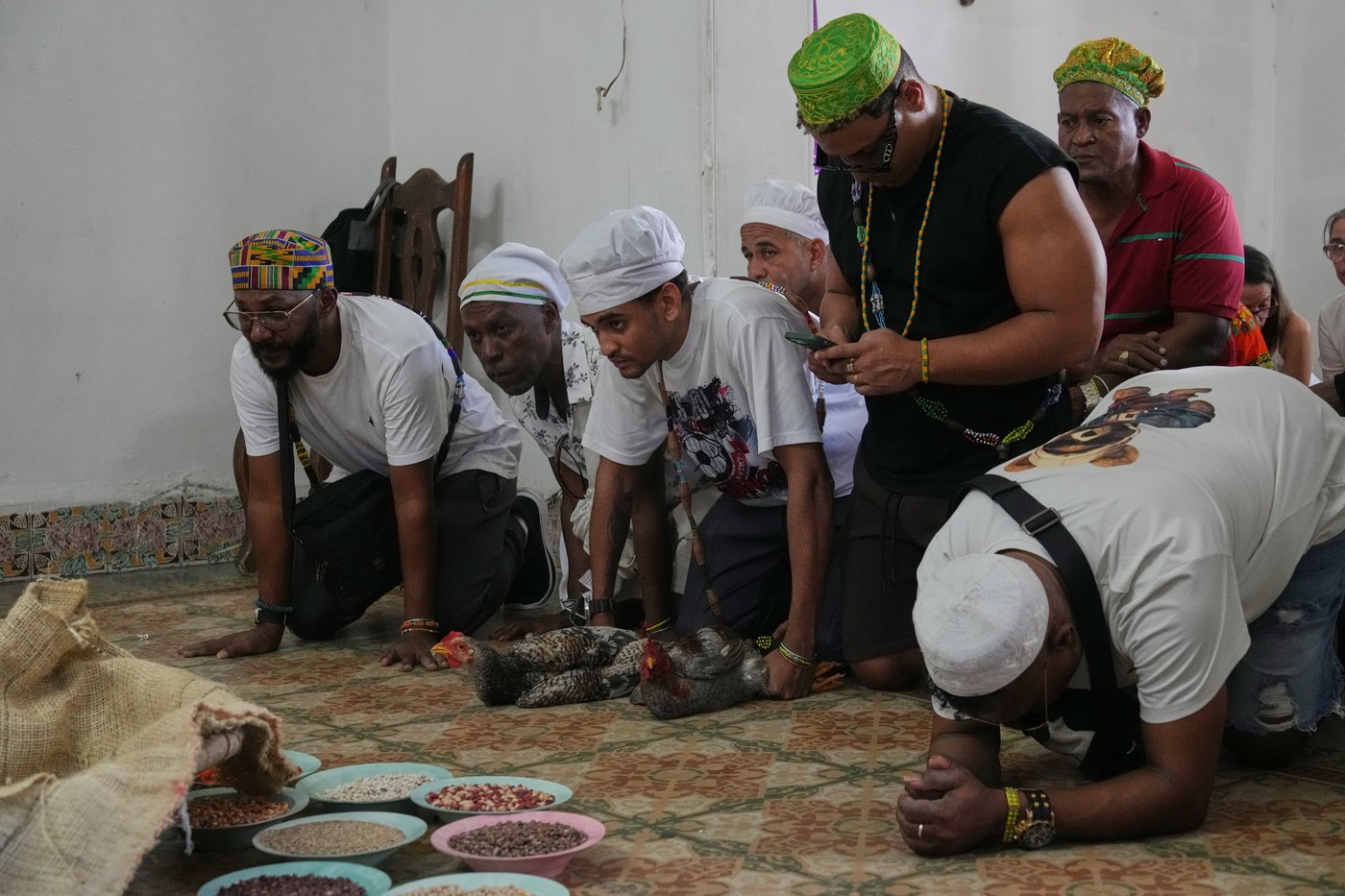 Cuba's Santeros offer gifts and ask deities for peace as tensions rise with US | iNFOnews.ca Cuba's Santeros offer gifts and ask deities for peace as tensions rise with US | iNFOnews.ca