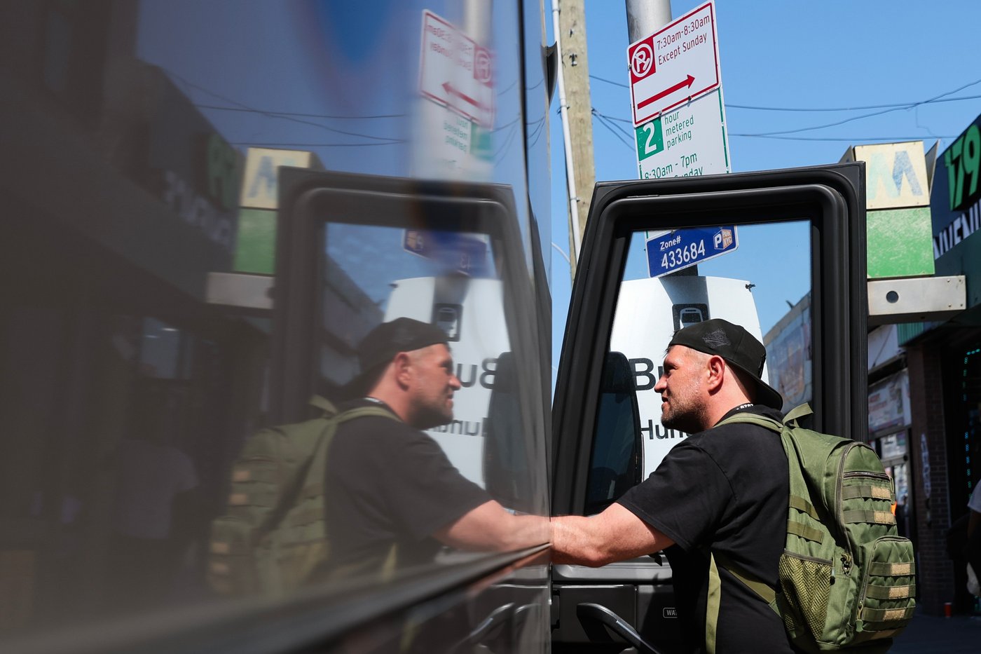 Photos show strike action as North America’s largest commuter rail system shuts down | iNFOnews.ca