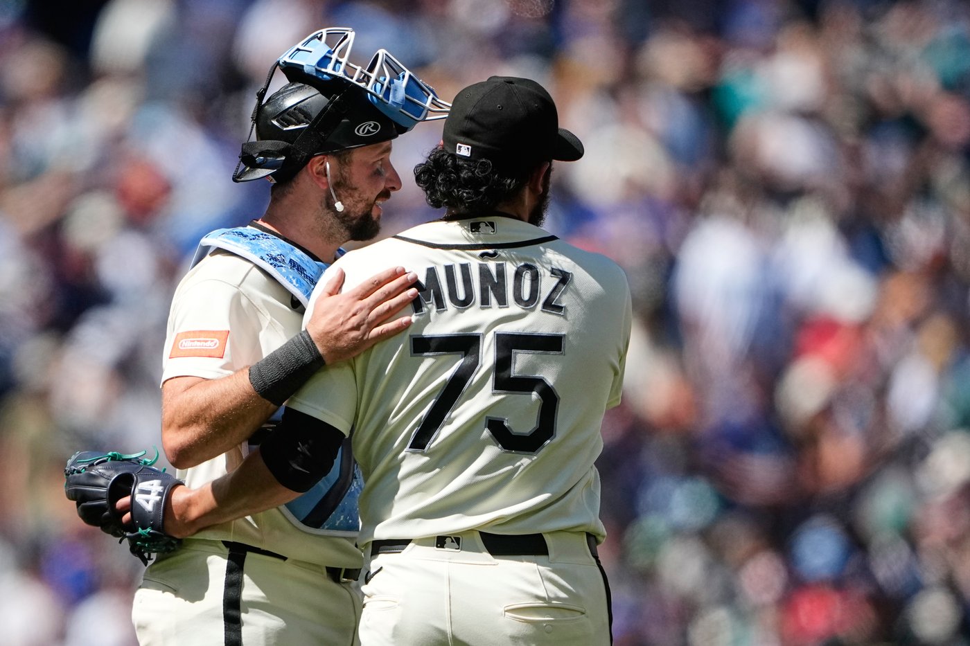 Canzone homers, Gilbert allows 3 hits and Mariners beat Red Sox 3-1 | iNFOnews.ca Canzone homers, Gilbert allows 3 hits and Mariners beat Red Sox 3-1 | iNFOnews.ca