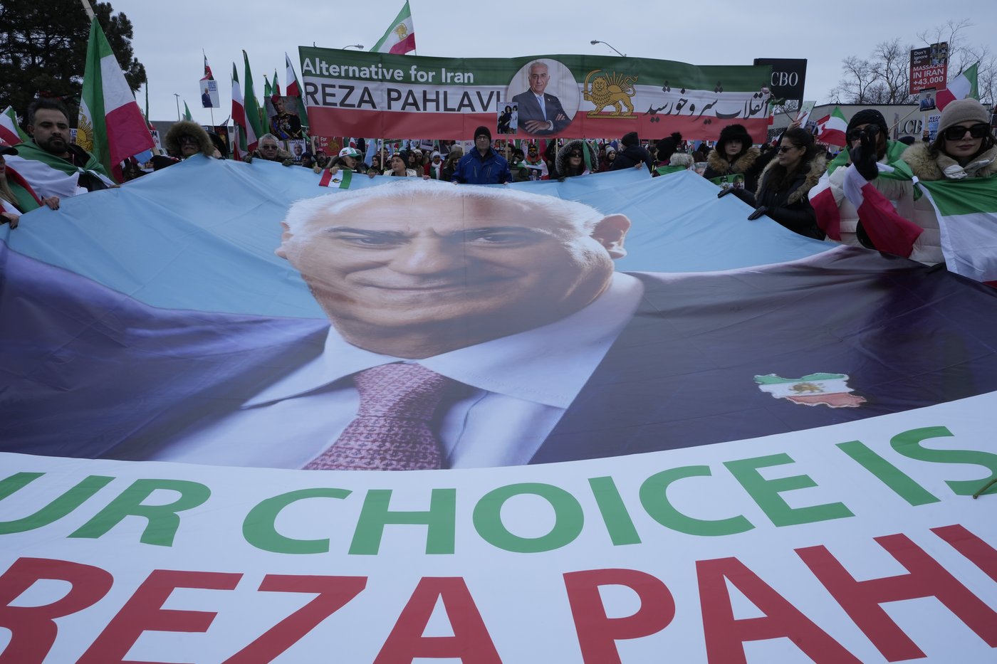 Crown prince urges the world to stand with the people of Iran as 250,000 rally in Munich | iNFOnews.ca