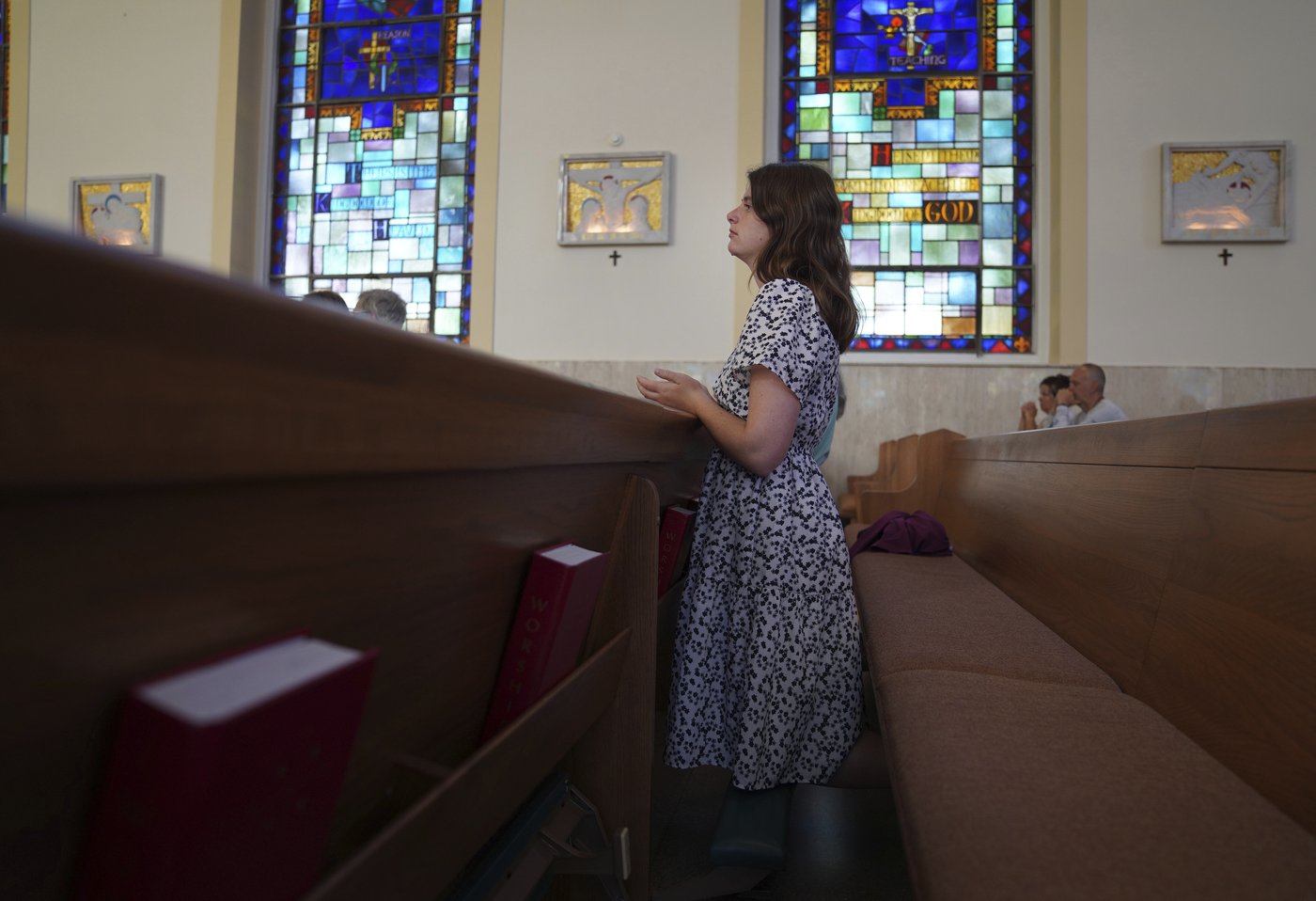Young nuns: Two diverse paths to a rare life of faith | iNFOnews.ca