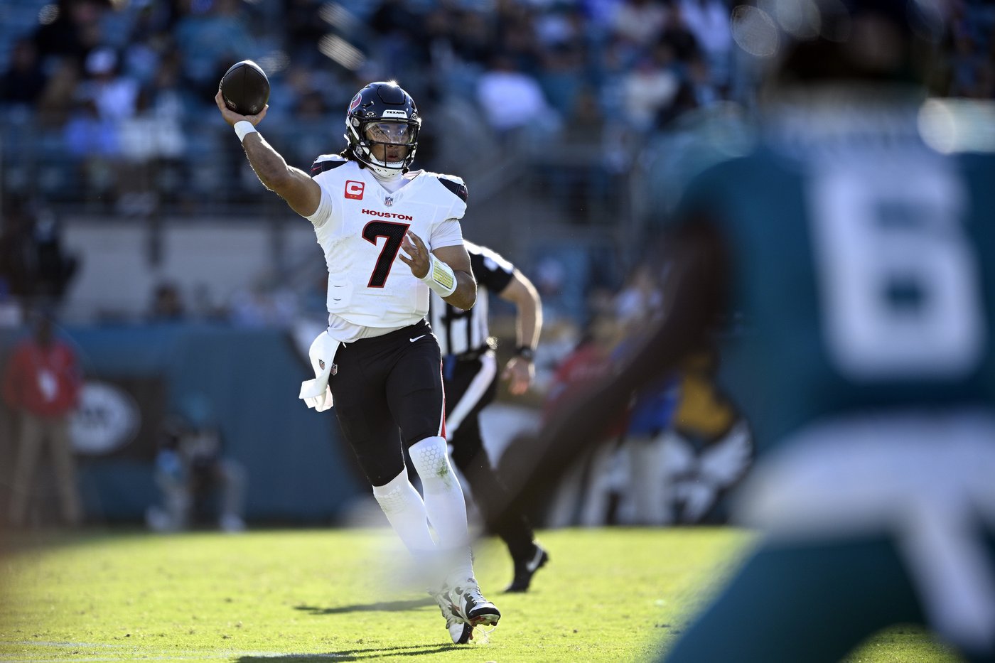 Texans find momentum heading into bye with 23-20 win at Jaguars after knocking out QB Lawrence | iNFOnews.ca Texans find momentum heading into bye with 23-20 win at Jaguars after knocking out QB Lawrence | iNFOnews.ca