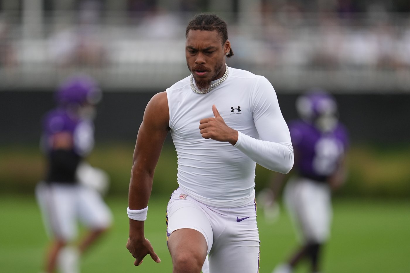 Vikings receivers savor tips from Randy Moss, get stiff tests from Ravens defense at joint practices | iNFOnews.ca Vikings receivers savor tips from Randy Moss, get stiff tests from Ravens defense at joint practices | iNFOnews.ca