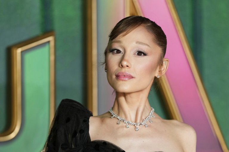 Ariana Grande and Cher team up for 'SNL' in December. Josh O'Connor gets a hosting turn, too | iNFOnews.ca