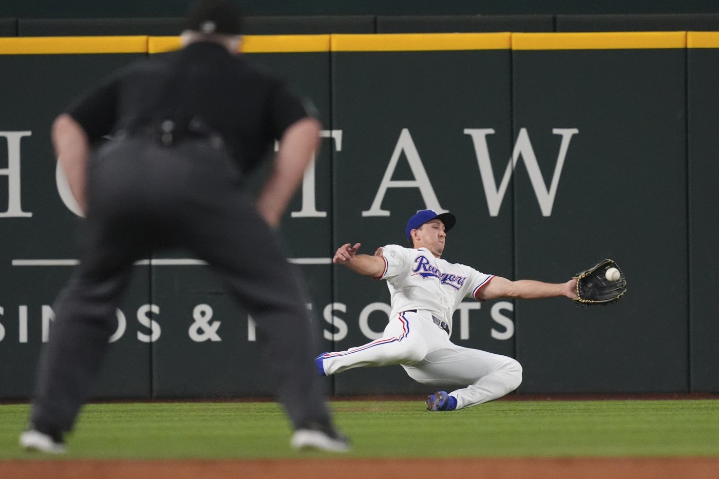 Jung homers in MLB return while Freeman and Helman have big-league firsts for Texas in win over A's | iNFOnews.ca Jung homers in MLB return while Freeman and Helman have big-league firsts for Texas in win over A's | iNFOnews.ca