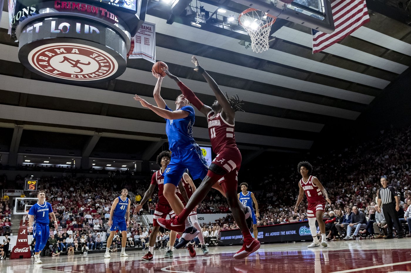 Mark Sears scores 27 points and No. 7 Alabama beat Creighton 83-75 | iNFOnews.ca