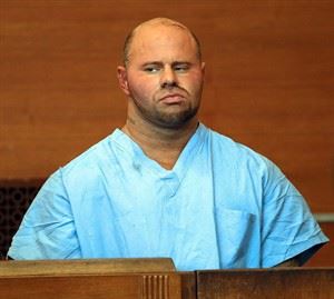 Red Sox broadcaster's son pleads not guilty in stabbing death of girlfriend | iNFOnews.ca CP25378313