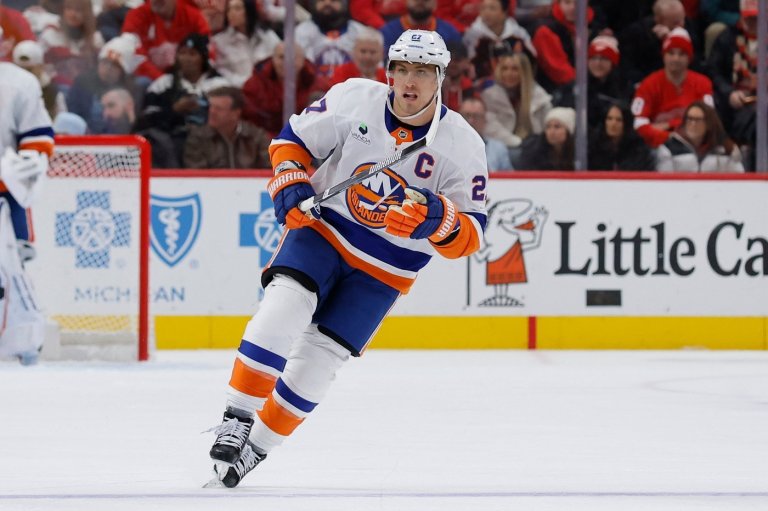 Lee scores early, Rittich makes 27 saves in Islanders 2-0 win over Rangers | iNFOnews.ca