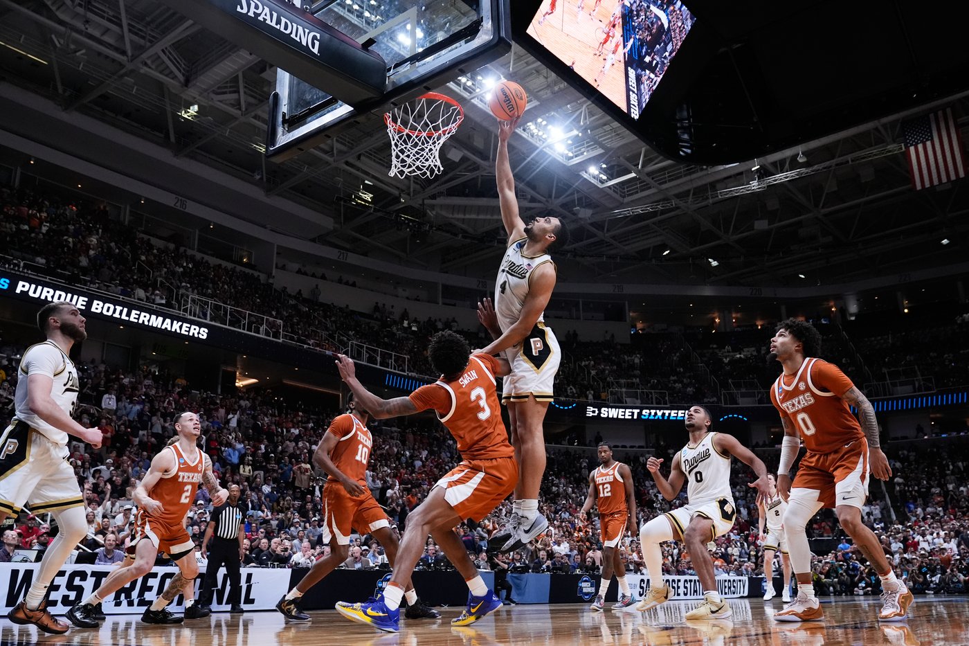 Kaufman-Renn tips in game-winner to send No. 2 seed Purdue past 11th-seeded Texas 79-77 in Sweet 16 | iNFOnews.ca