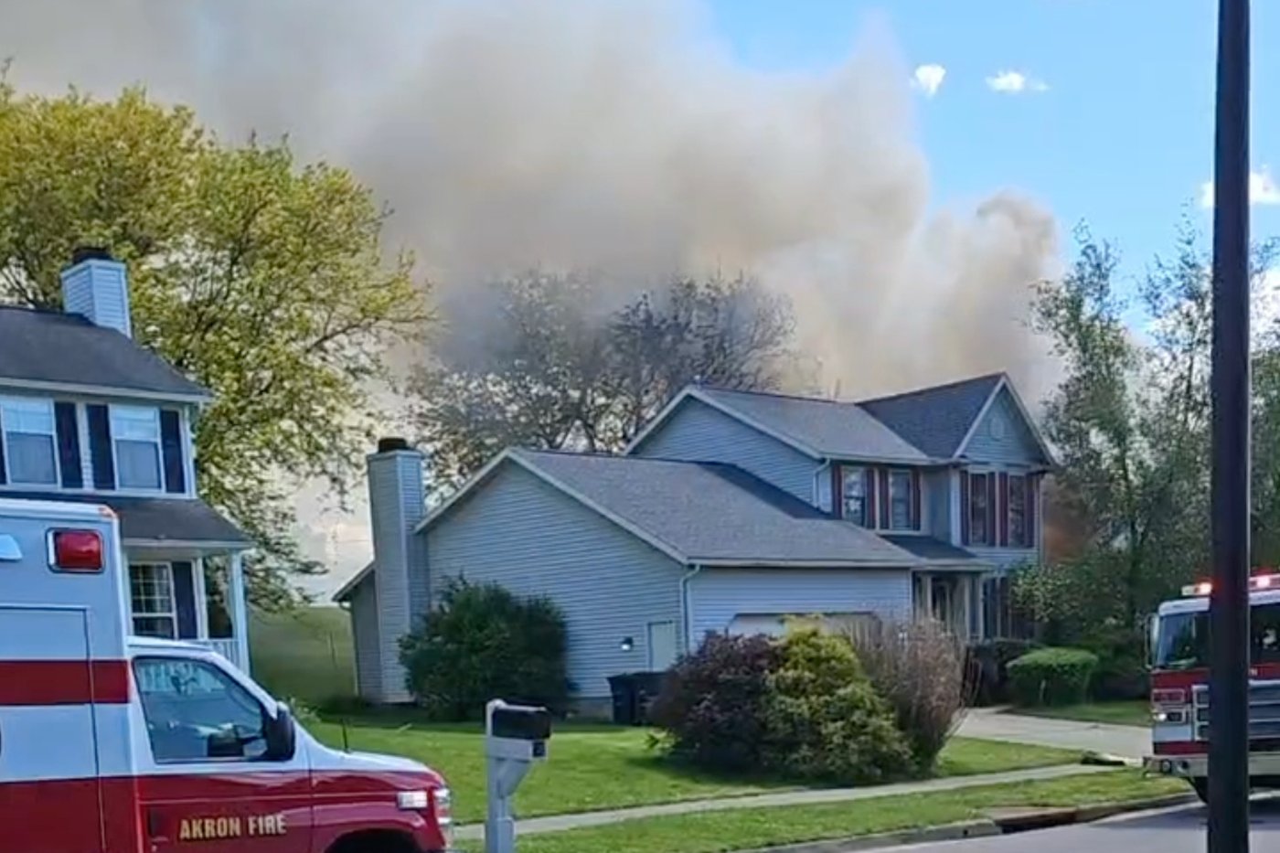 NTSB probing what caused a plane to crash into a home in Akron, killing 2 | iNFOnews.ca