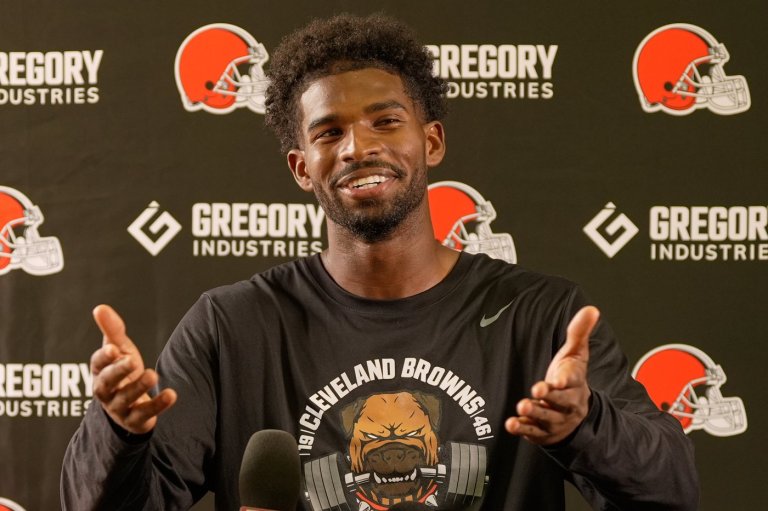 Browns' QB competition between Sanders and Watson still in early stages | iNFOnews.ca