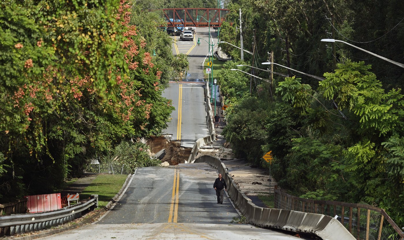 Slow-moving storm dumps as much rain as a hurricane in parts of Central Florida | iNFOnews.ca Slow-moving storm dumps as much rain as a hurricane in parts of Central Florida | iNFOnews.ca