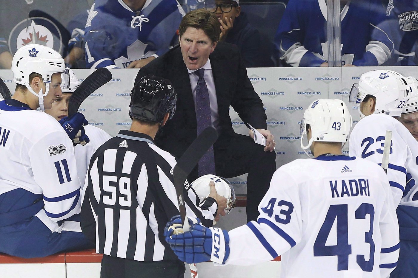 Nazem Kadri book recounts Mike Babcock's behaviour coaching Toronto Maple Leafs | iNFOnews.ca
