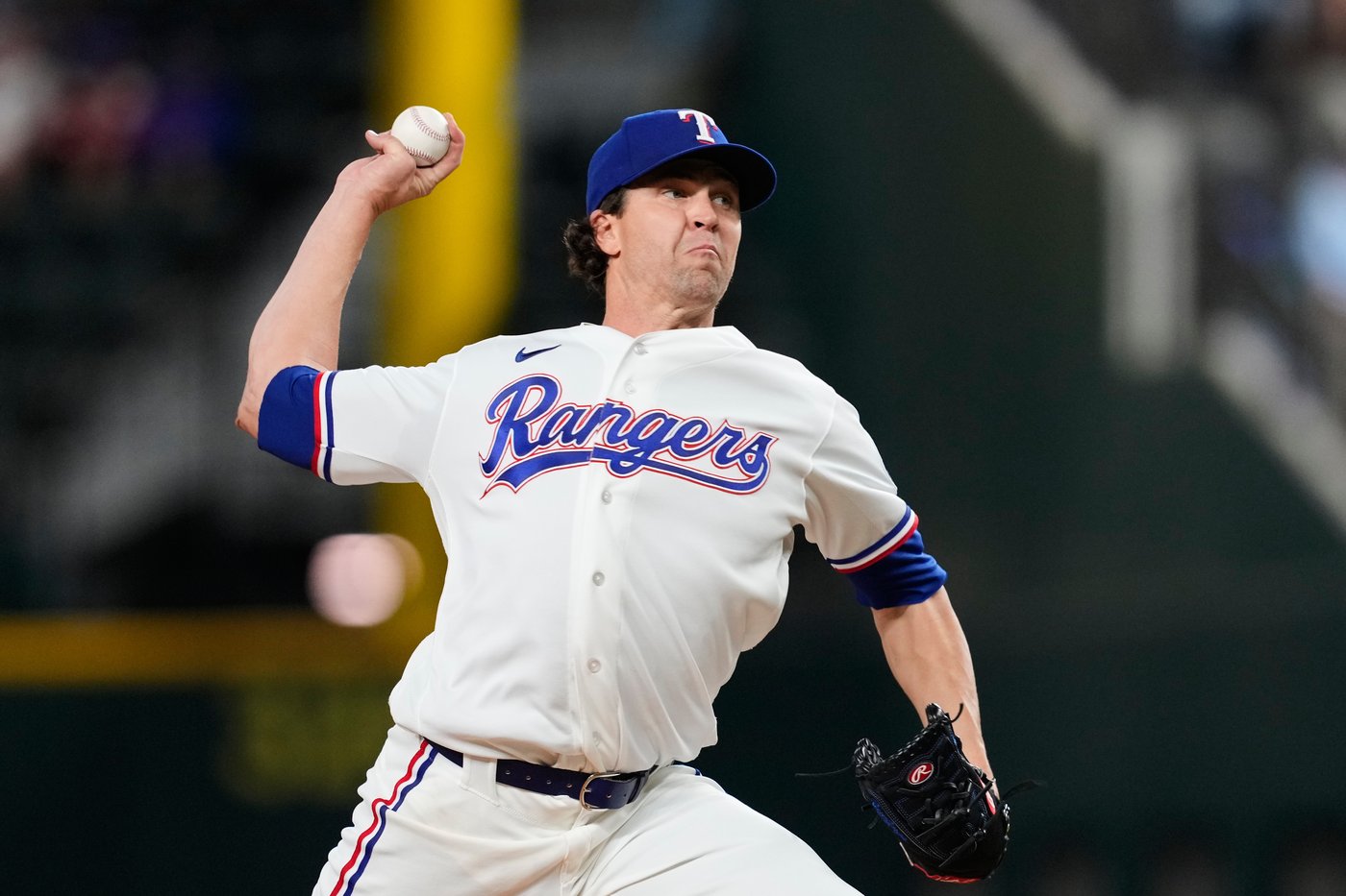 DeGrom has 62nd 10-K game and Carter hits inside-the-park HR as Rangers beat Pirates 6-1 | iNFOnews.ca DeGrom has 62nd 10-K game and Carter hits inside-the-park HR as Rangers beat Pirates 6-1 | iNFOnews.ca