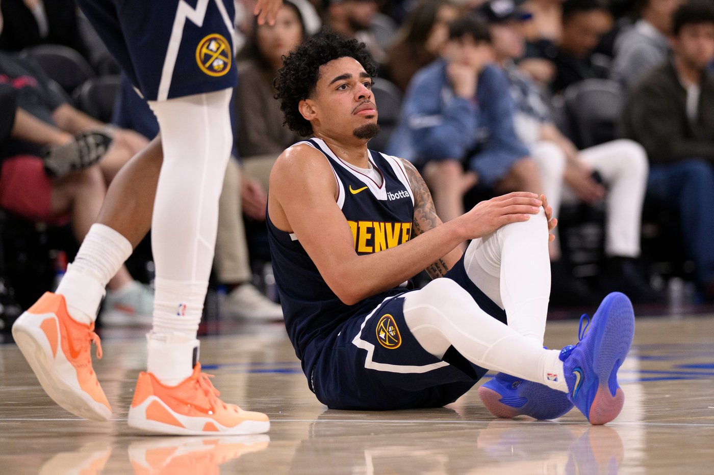 Nuggets guard/forward Julian Strawther to be re-evaluated in 6 weeks after spraining left knee | iNFOnews.ca Nuggets guard/forward Julian Strawther to be re-evaluated in 6 weeks after spraining left knee | iNFOnews.ca