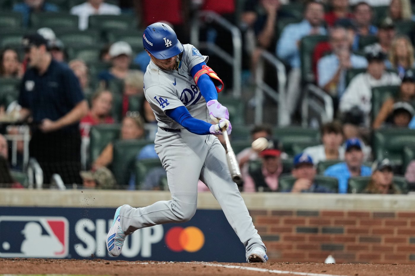 Yamamoto is dominant again as Dodgers ride homers from Hernández and Freeman to 3-1 win over Braves | iNFOnews.ca Yamamoto is dominant again as Dodgers ride homers from Hernández and Freeman to 3-1 win over Braves | iNFOnews.ca