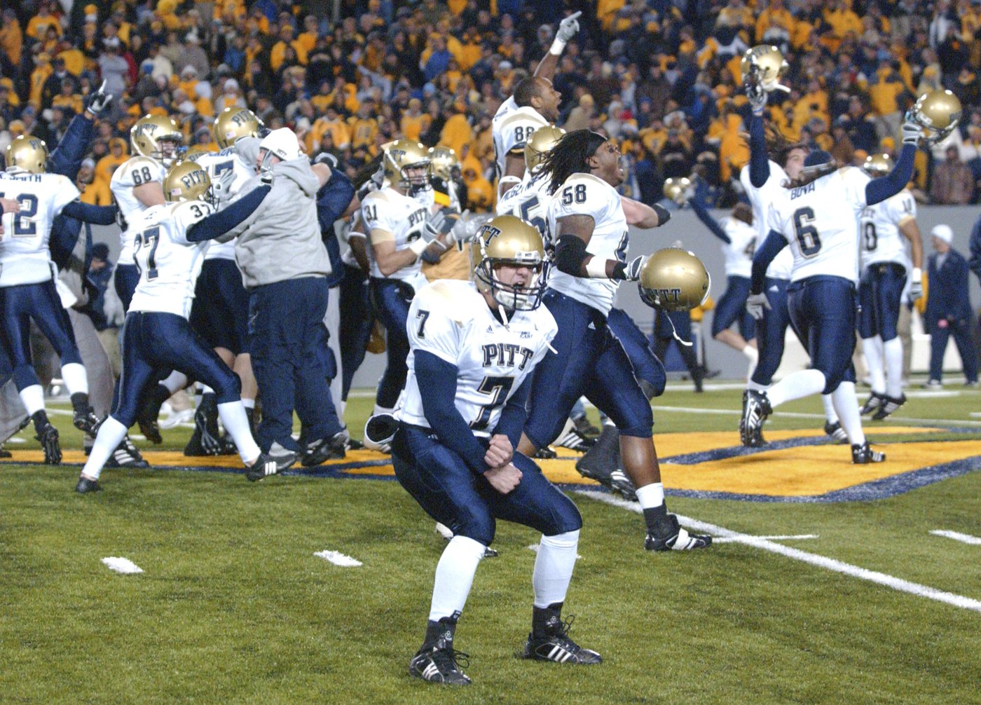 Rich Rodriguez faces Pitt for first time since 2007 loss that derailed WVU's national title hopes | iNFOnews.ca
