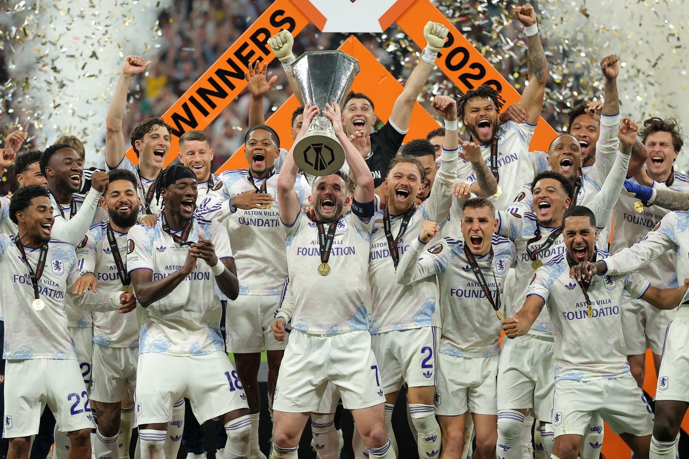 Aston Villa and Prince William celebrate Europa League triumph ending team's 30-year trophy drought | iNFOnews.ca Aston Villa and Prince William celebrate Europa League triumph ending team's 30-year trophy drought | iNFOnews.ca