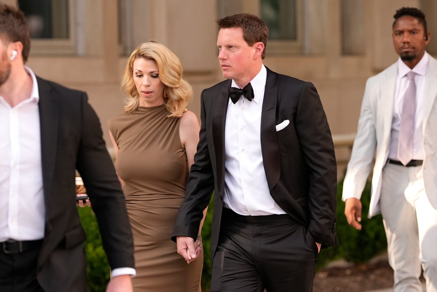 What Paramount’s Warner Bros. takeover means for streaming, movies and news | iNFOnews.ca