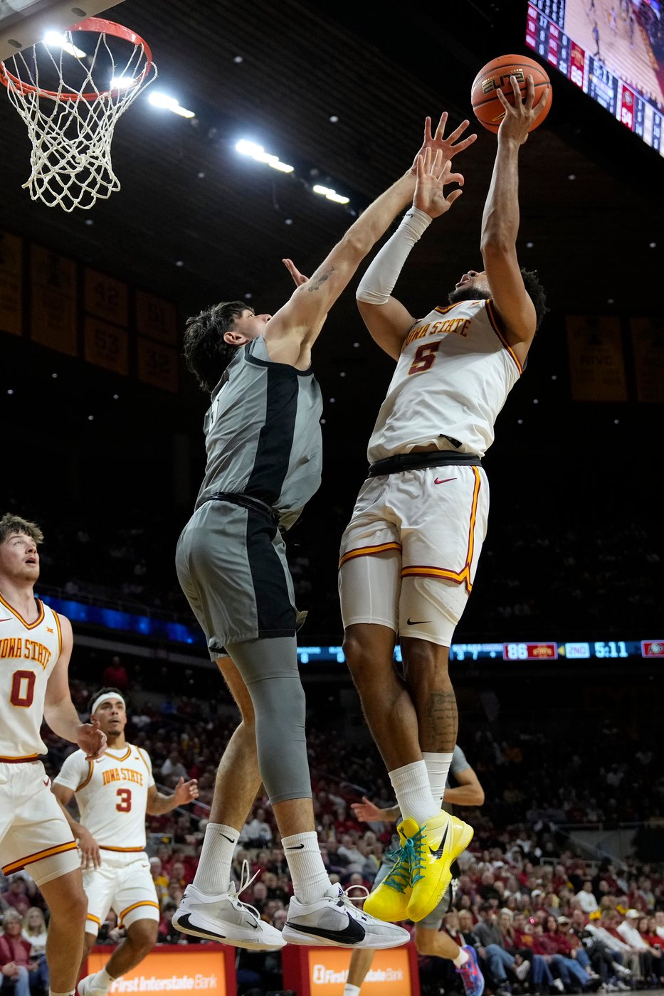 No. 8 Iowa State uses an early run to start 97-67 blowout against Colorado | iNFOnews.ca No. 8 Iowa State uses an early run to start 97-67 blowout against Colorado | iNFOnews.ca