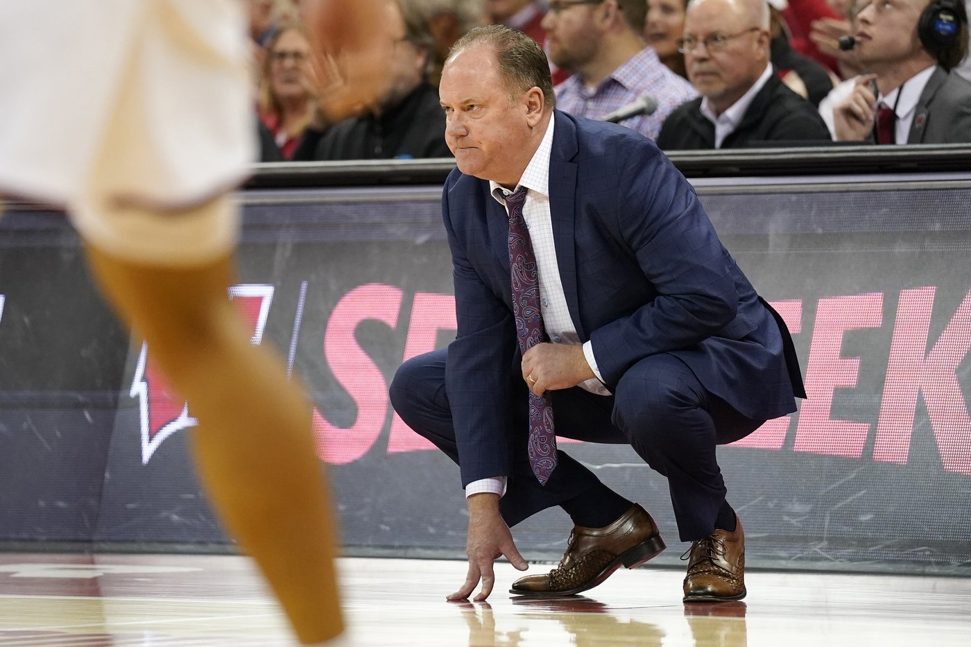 Goldin helps Michigan beat No. 11 Wisconsin 67-64 as Badgers take their 1st loss | iNFOnews.ca Goldin helps Michigan beat No. 11 Wisconsin 67-64 as Badgers take their 1st loss | iNFOnews.ca