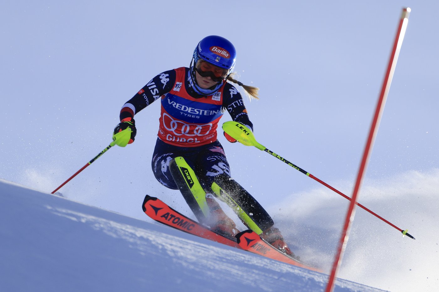Shiffrin wins World Cup slalom and takes quest for her 100th victory to North America | iNFOnews.ca Shiffrin wins World Cup slalom and takes quest for her 100th victory to North America | iNFOnews.ca