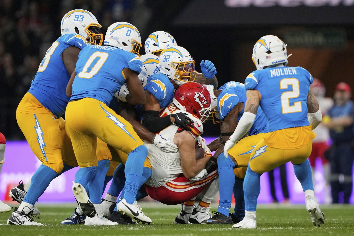 Chiefs coach Andy Reid says emotional outbursts in loss to Chargers are 'part of the game' | iNFOnews.ca