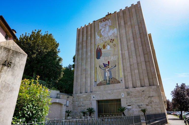 Lawyer in sensitive Vatican abuse case issues scathing critique of church's secretive legal system | iNFOnews.ca