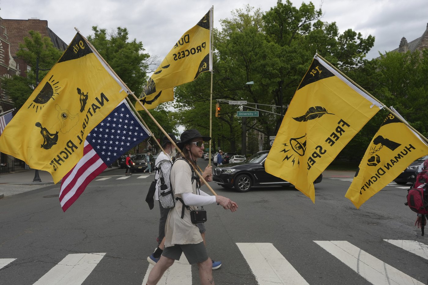 Quakers march against Trump’s crackdown on immigrants carrying on their long faith tradition | iNFOnews.ca Quakers march against Trump’s crackdown on immigrants carrying on their long faith tradition | iNFOnews.ca