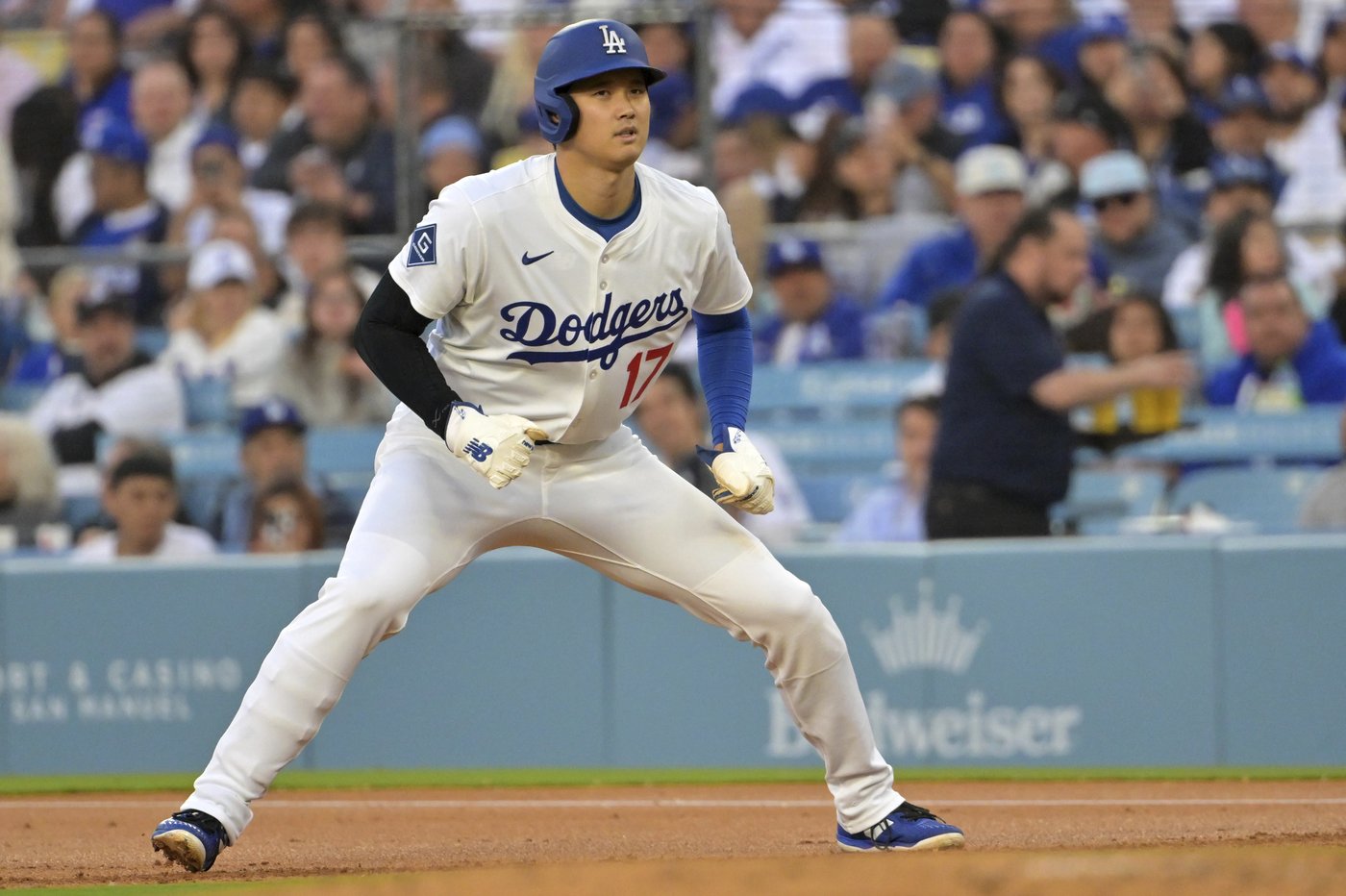 Jacob Wilson goes 4 for 5 with a pair of 2-run homers to lead A's over Dodgers 11-1 | iNFOnews.ca