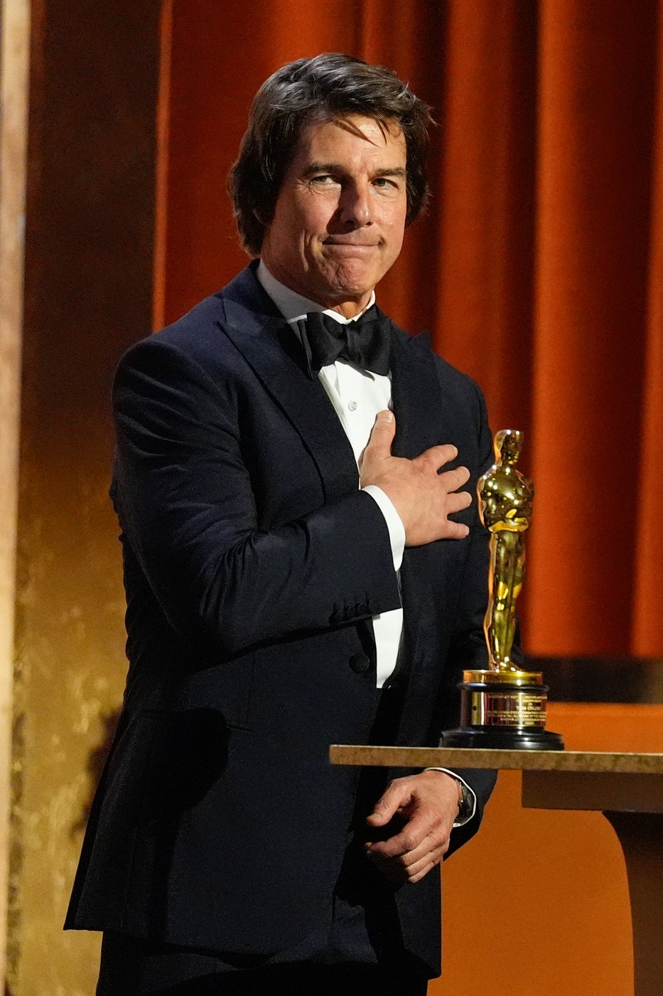 Tom Cruise finally gets his Oscar moment with a lifetime achievement trophy at the Governors Awards | iNFOnews.ca Tom Cruise finally gets his Oscar moment with a lifetime achievement trophy at the Governors Awards | iNFOnews.ca