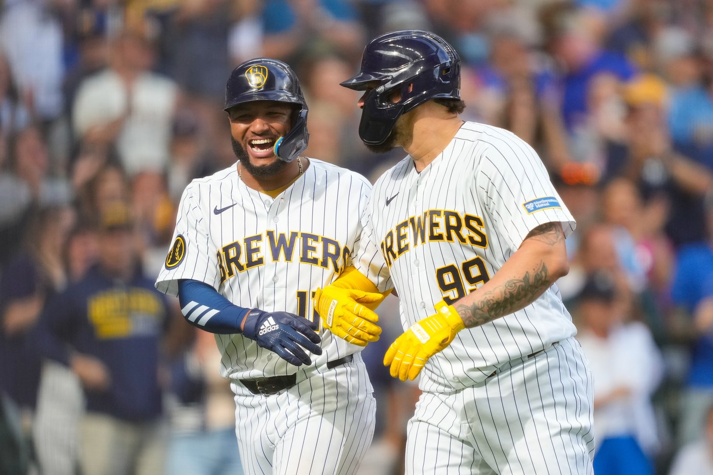 Misiorowski continues Cy Young Award push and Turang gets 100th RBI as Brewers beat Cardinals 6-4 | iNFOnews.ca