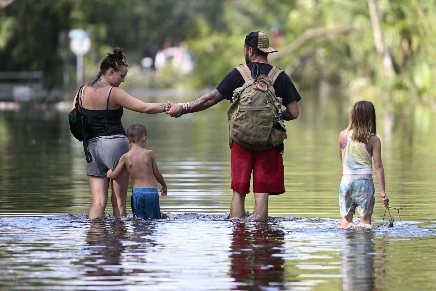 Dozens dead and millions without power after Helene's deadly march across southeastern US | iNFOnews.ca